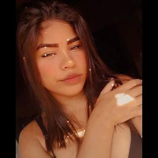 Kelly Barros