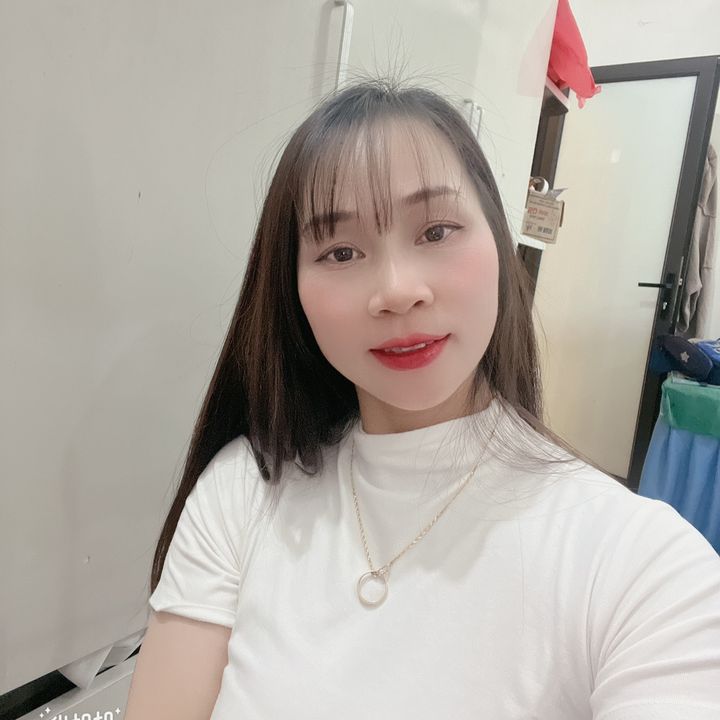Em Hương phụ kiện