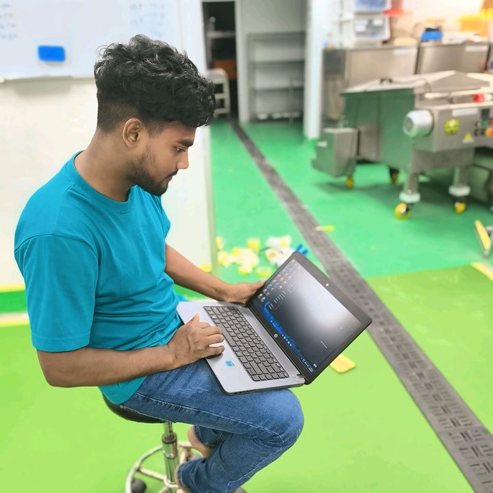 👑monir hossen👑epoxy malaysia