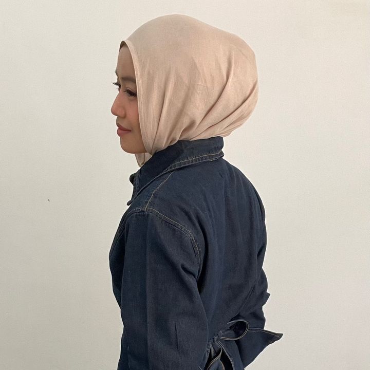 Zeni Andia | Clean Outfit