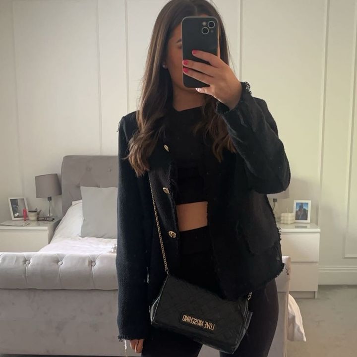 Mia Nicolaou