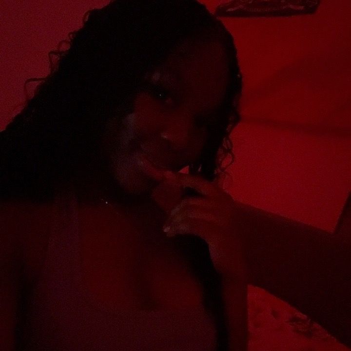 Jiji🌚✨💗