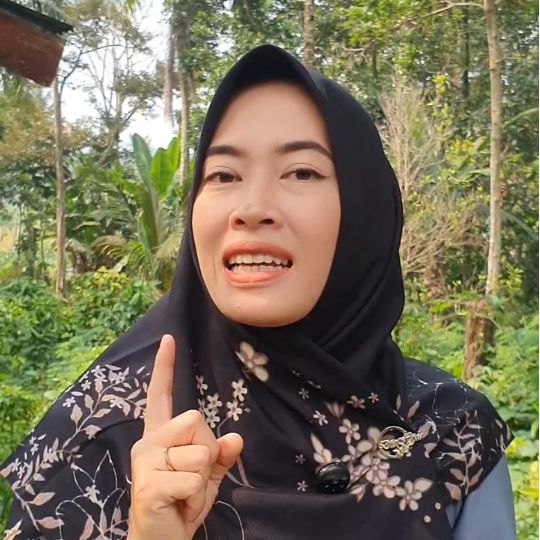 Nazhira Aira