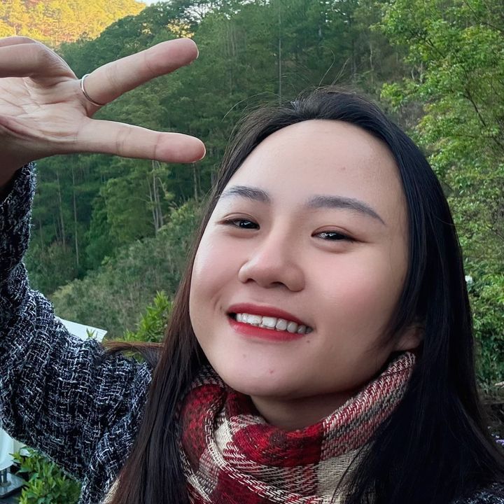 Thuỳ Vân đây