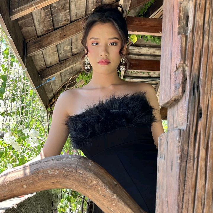 _angelamanlapaz on ig