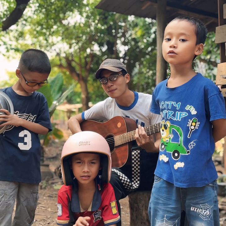 ร้อง เพลง กัน