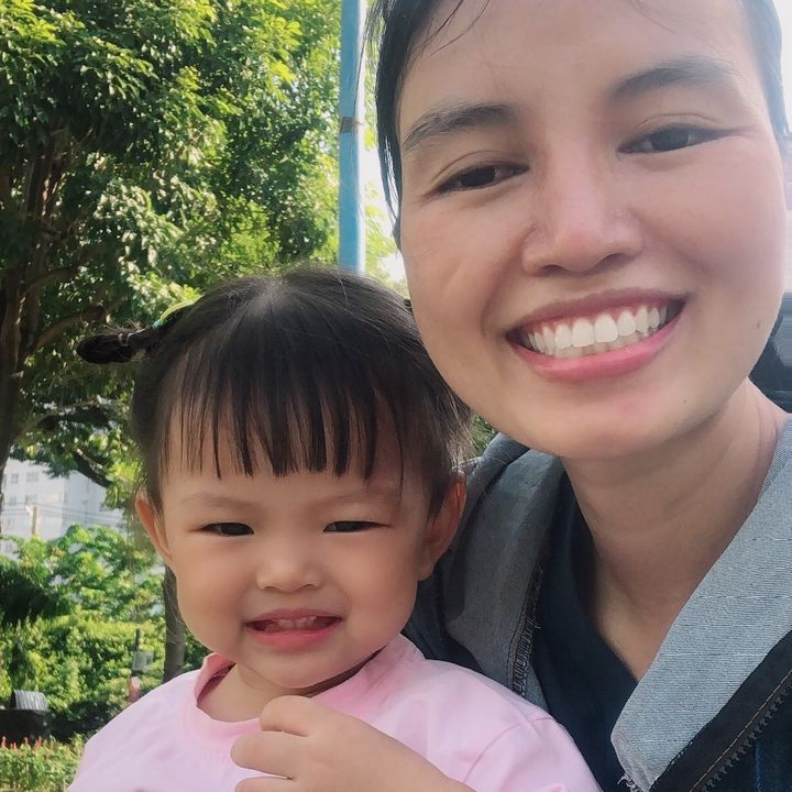 Mẹ và Thị Bông