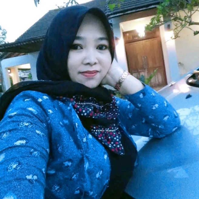 uniah sriwulandari