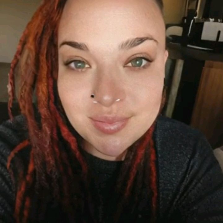 GreenEyedHmyzri