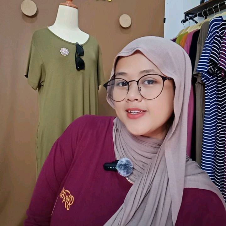 Teh iin Store|Outfit 🌈