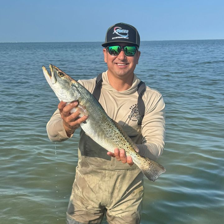 Los Ganchados Fishing 956