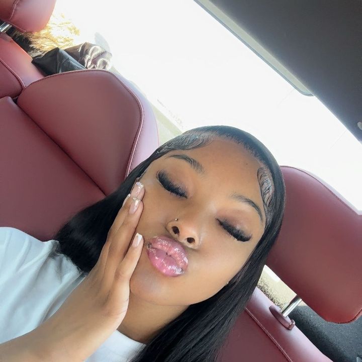 OfficialJeanae