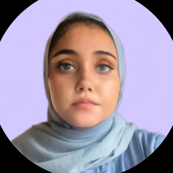 Dr Hina Sultaan