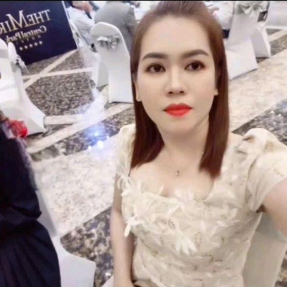 Diễm Thỏ kênh bán liên kết