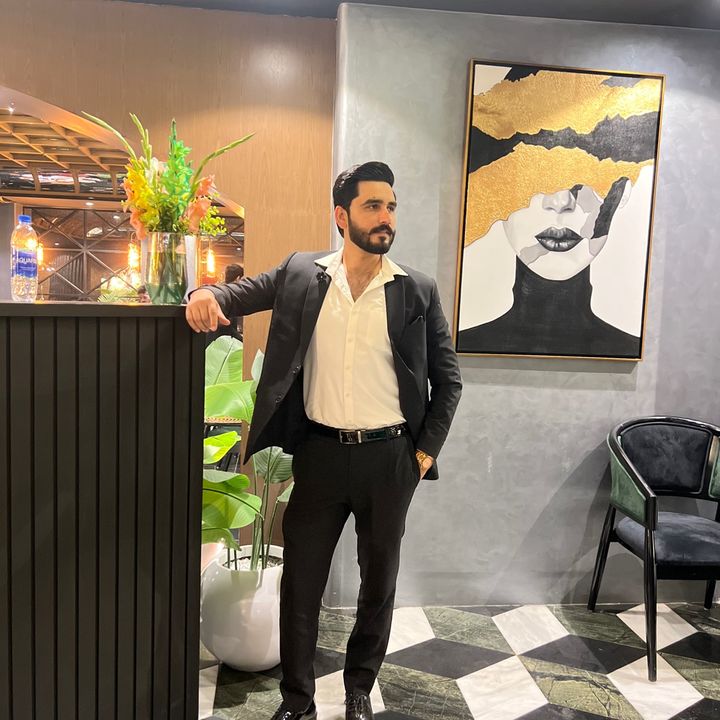 Salma Awan Beauty salon