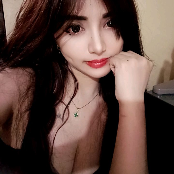 DAILY LIFE VLOGS (YUMI)