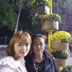 tiệm nhà bông