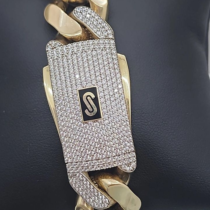 Adriamjewelry b