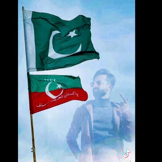 Humza Khan