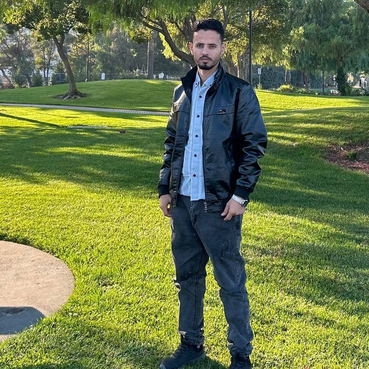 حسين ناصر
