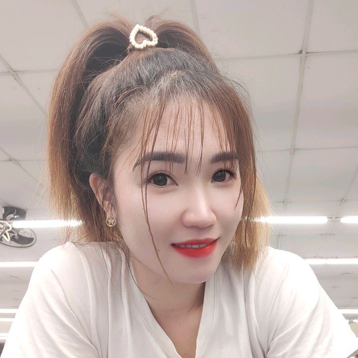 Tiệm nhà Pon