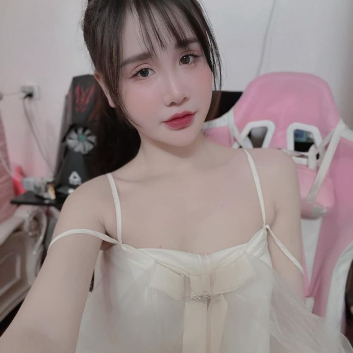 HUYỀN MAi🦋
