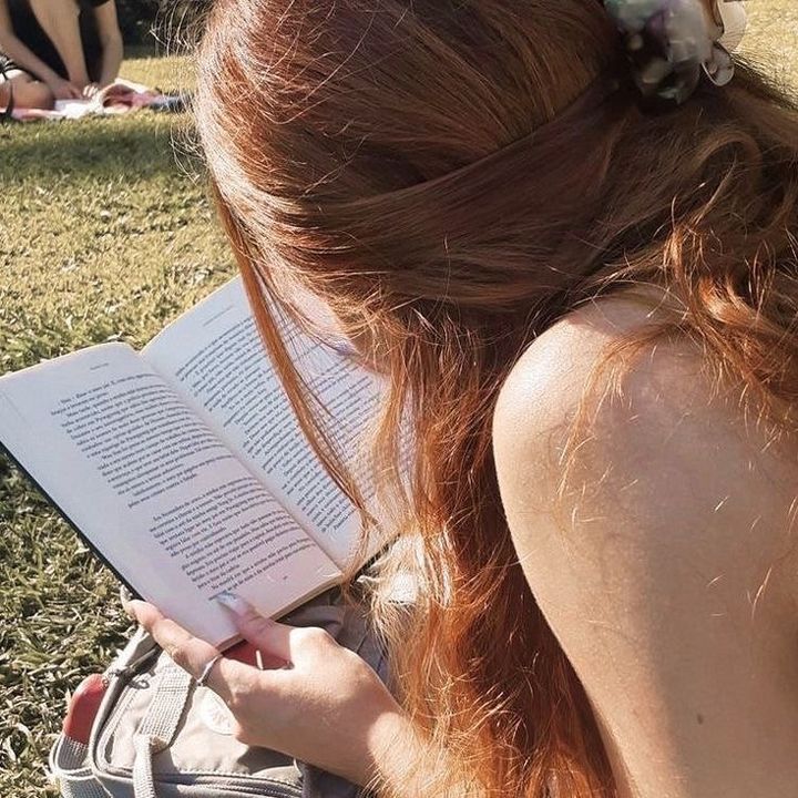 ⊹₊bella⊹₊