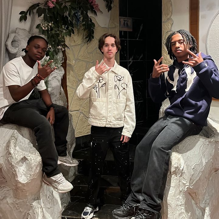 J2️⃣M