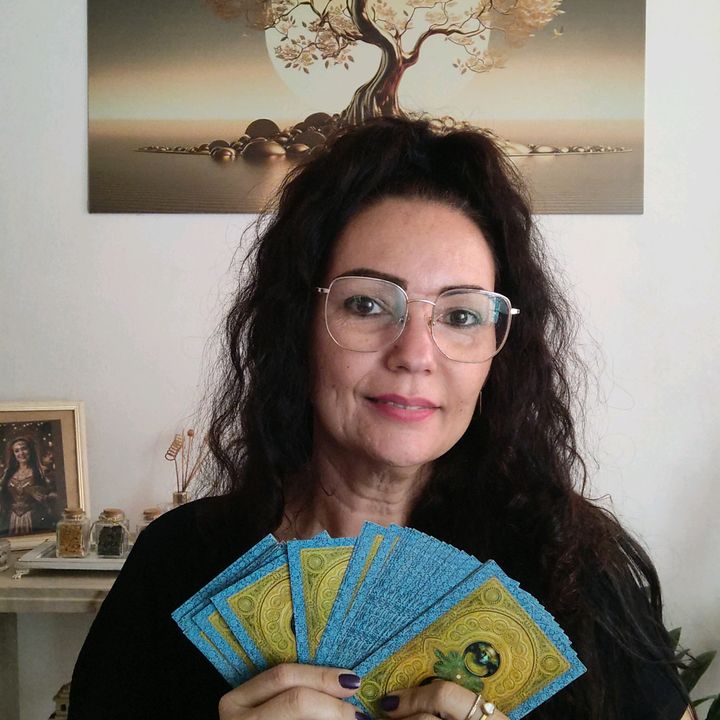 Angelita Sanchez Tarot