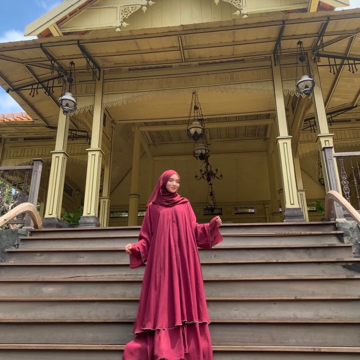 neng_syelfi_oktora_2