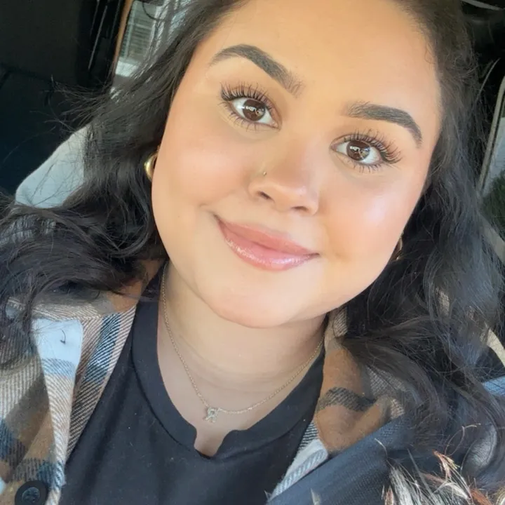Paola ✨