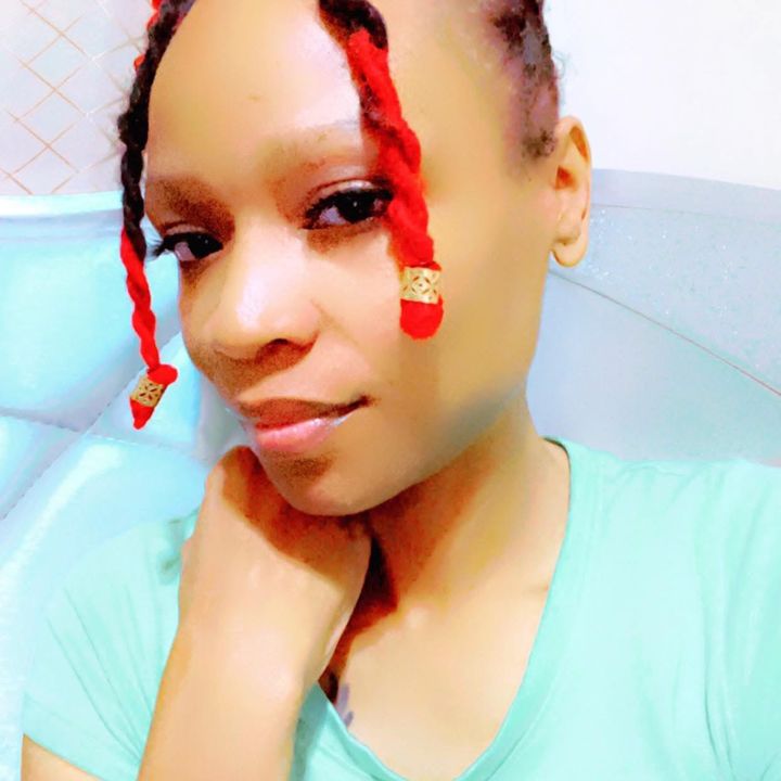 _ZakiyaNicole l WFHM