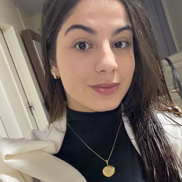 mariacardosocreator
