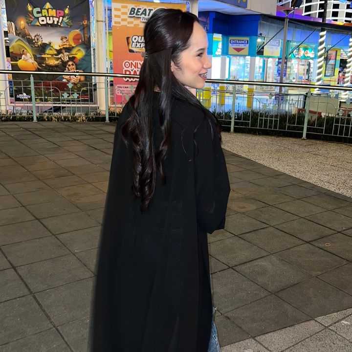 𝑀𝓇𝓈 𝒯𝒶𝓈𝓈𝒽𝓎