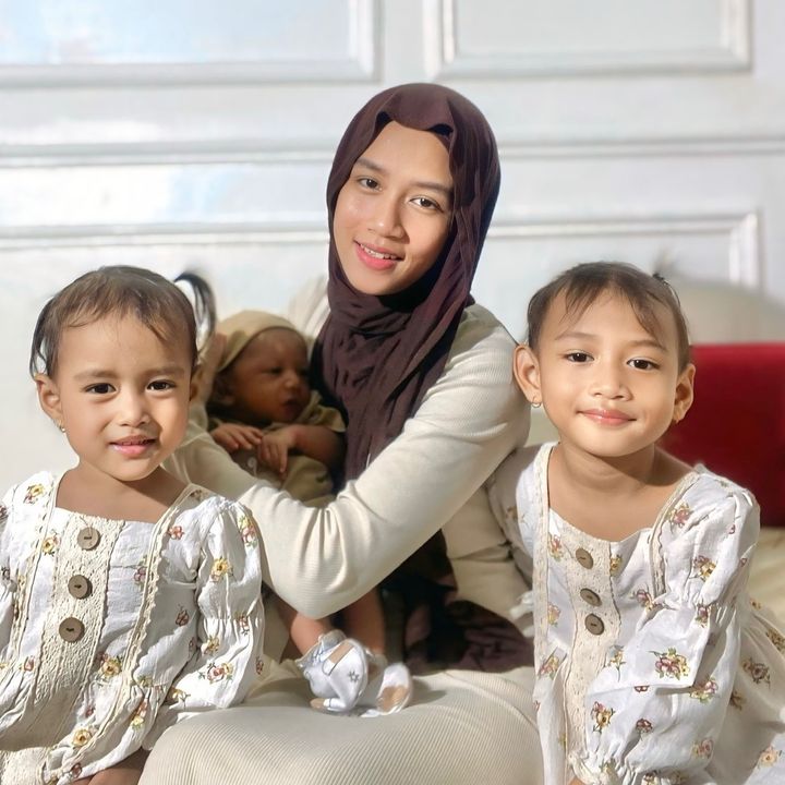 Amih 🥰 Ruma Zetta