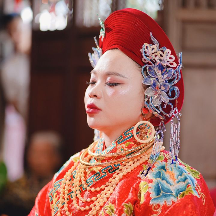 Cô Đồng Họ Trần