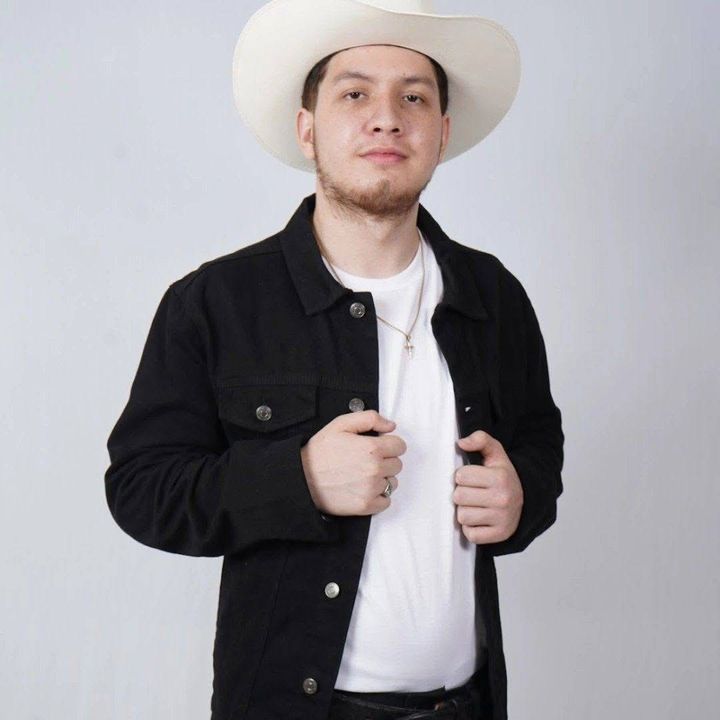 MiguelLoera✨️