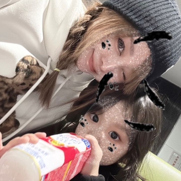ぴ⁝(ᵒ̴̶̷᷄⌑ ᵒ̴̶̷᷅   )⁝