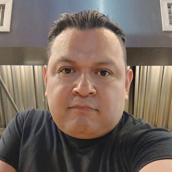 Don Hernandez