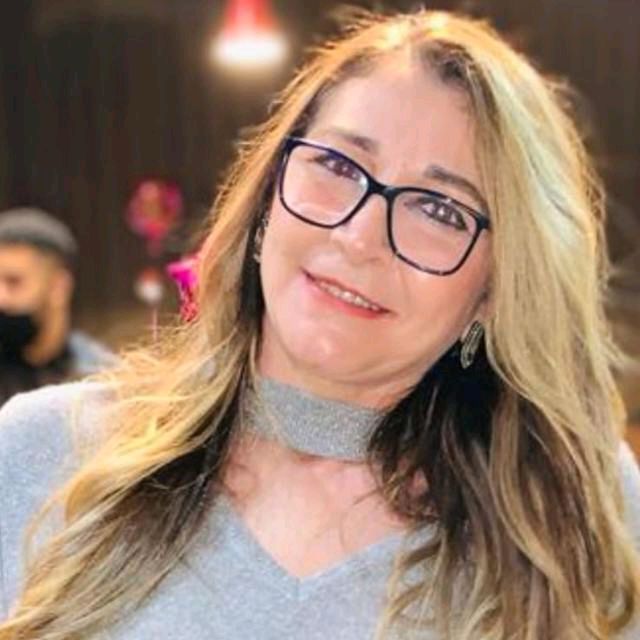 Eliene Menezes Oficial