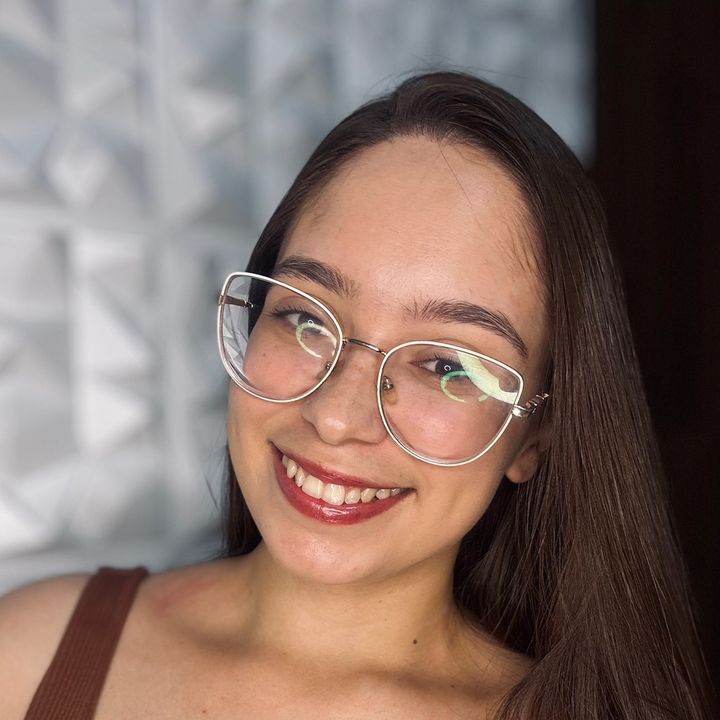 THACYLLA SANTOS