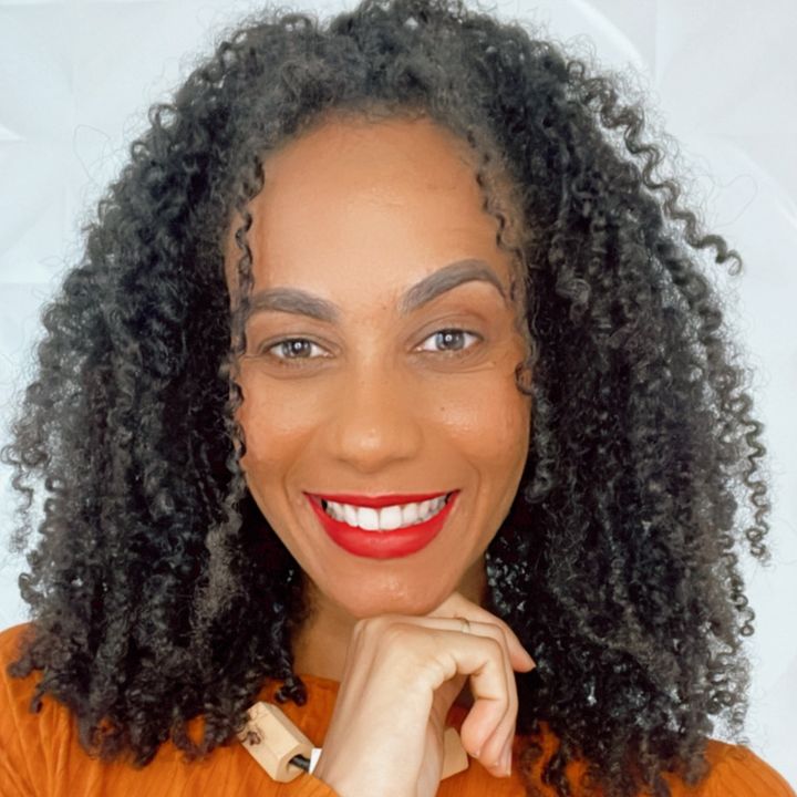 Vívian Cerqueira