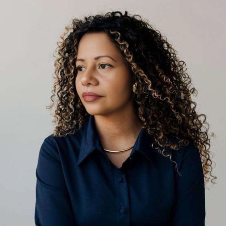 Claudia Matos | Creator