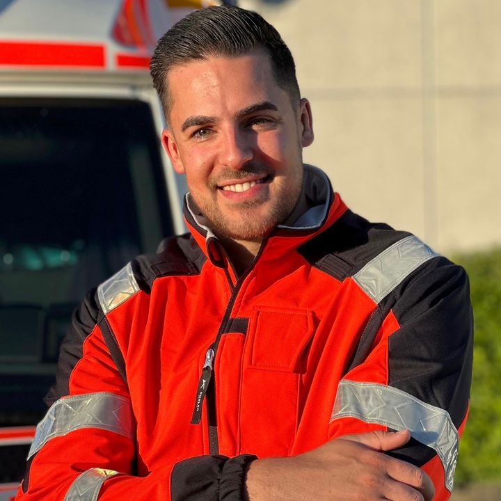 Medic_Jonas
