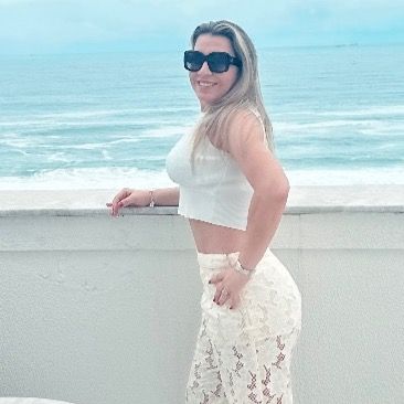 Ana Essenza