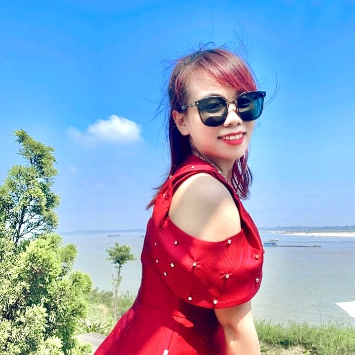 Dung Nhi Review