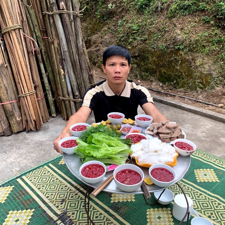 Mạnh Hậu vlogs