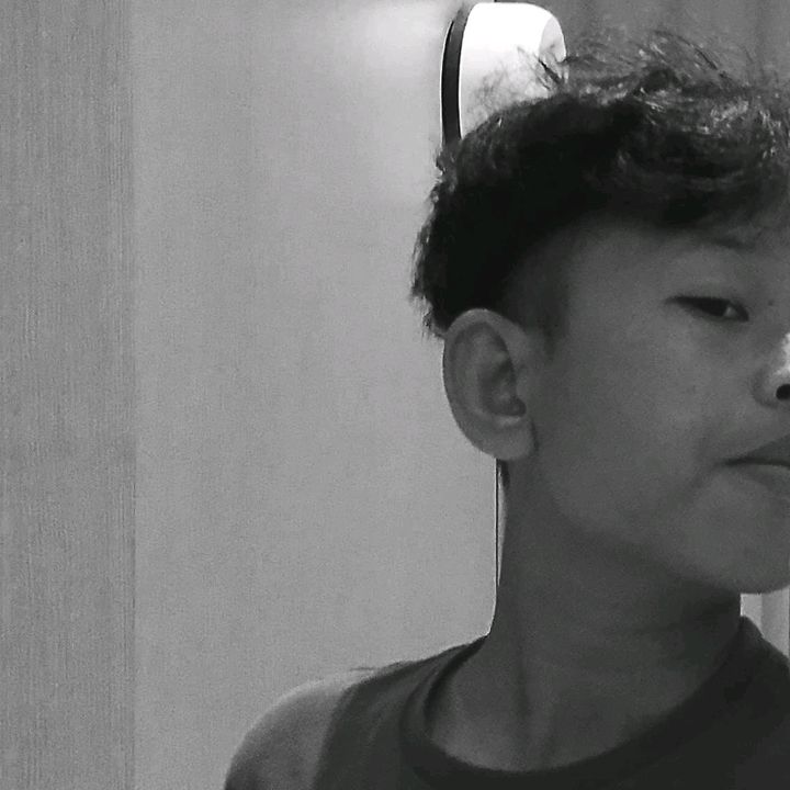 ₱iii👣