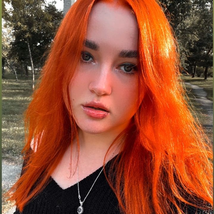 Рыжая с картами🔮