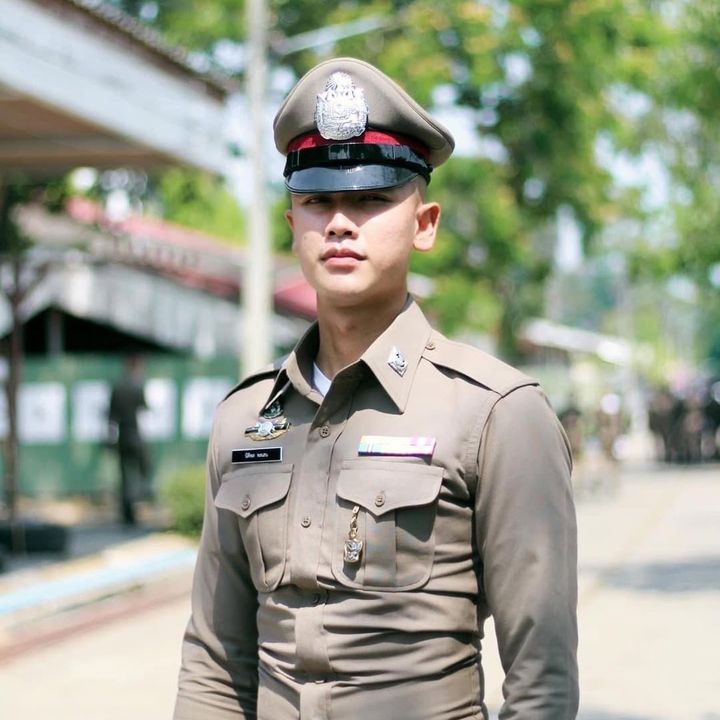 POK (13.7k)👮‍♂️